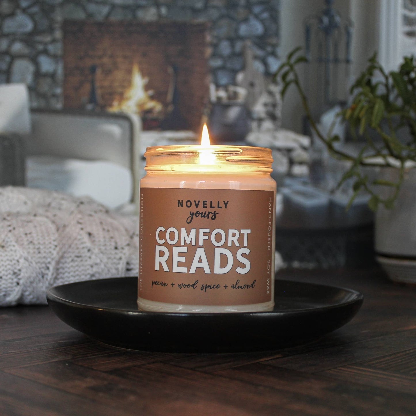 Comfort Reads candle