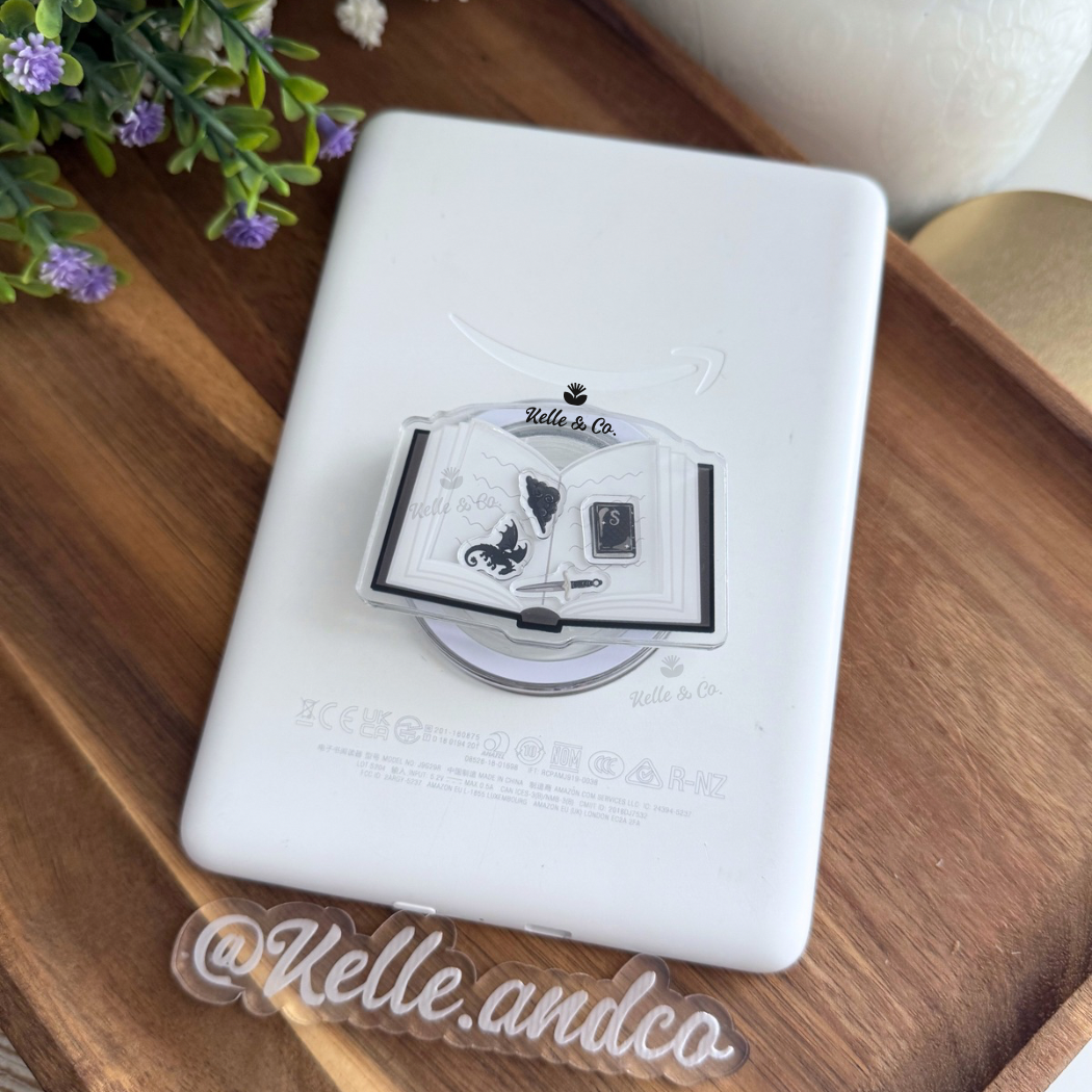 Fantasy Book Shaker MagSafe Grip